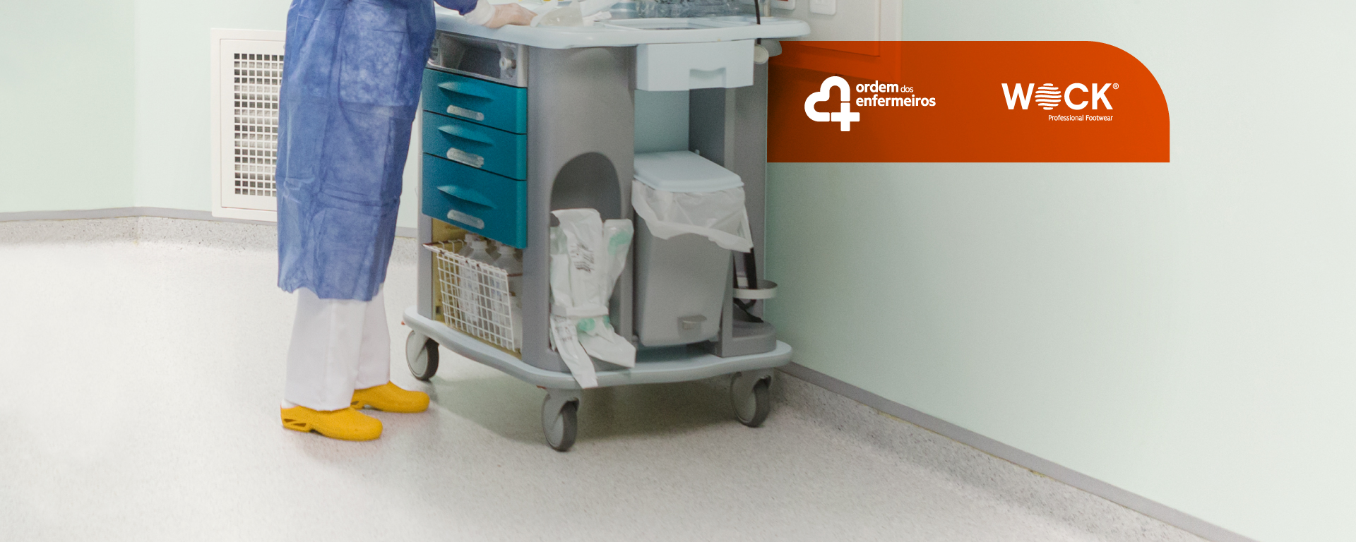 Sapatos e socas hospitalares para enfermeiros