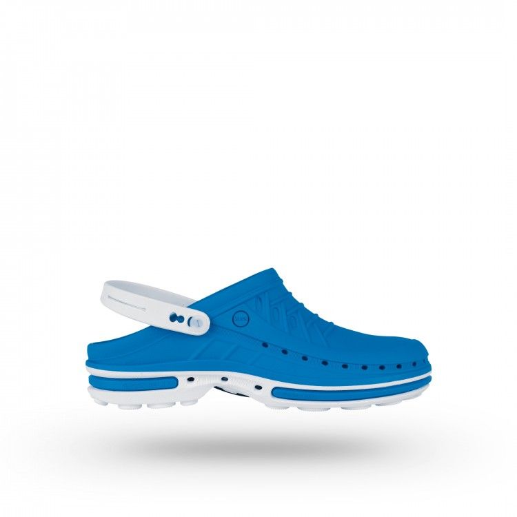 CLOG 07  w/ Strap with Walksoft� Insole